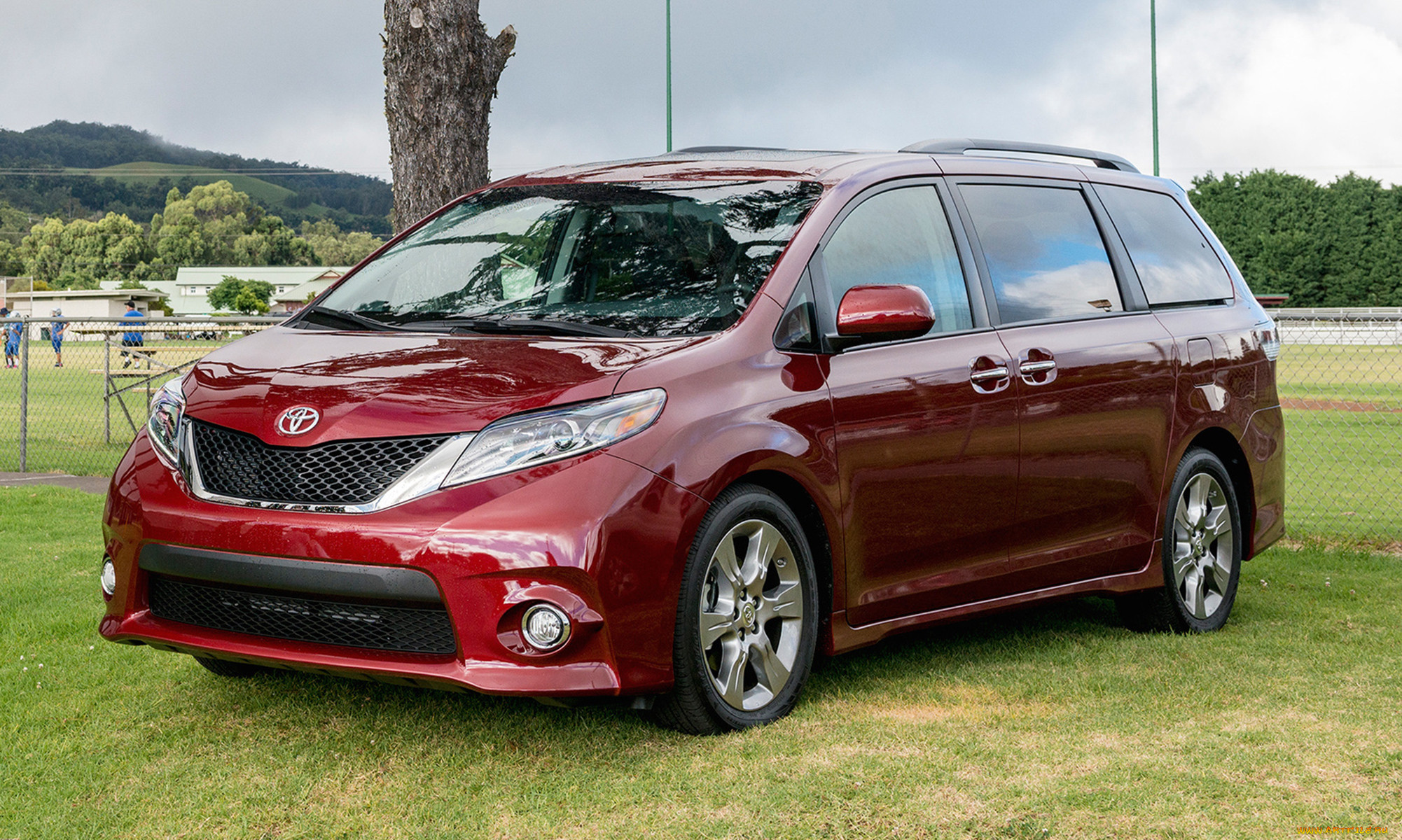 Toyota Sienna 2016